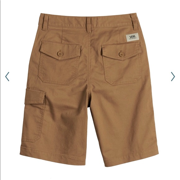 New with tags. Boys Vans shorts. Size 14 - Picture 4 of 4
